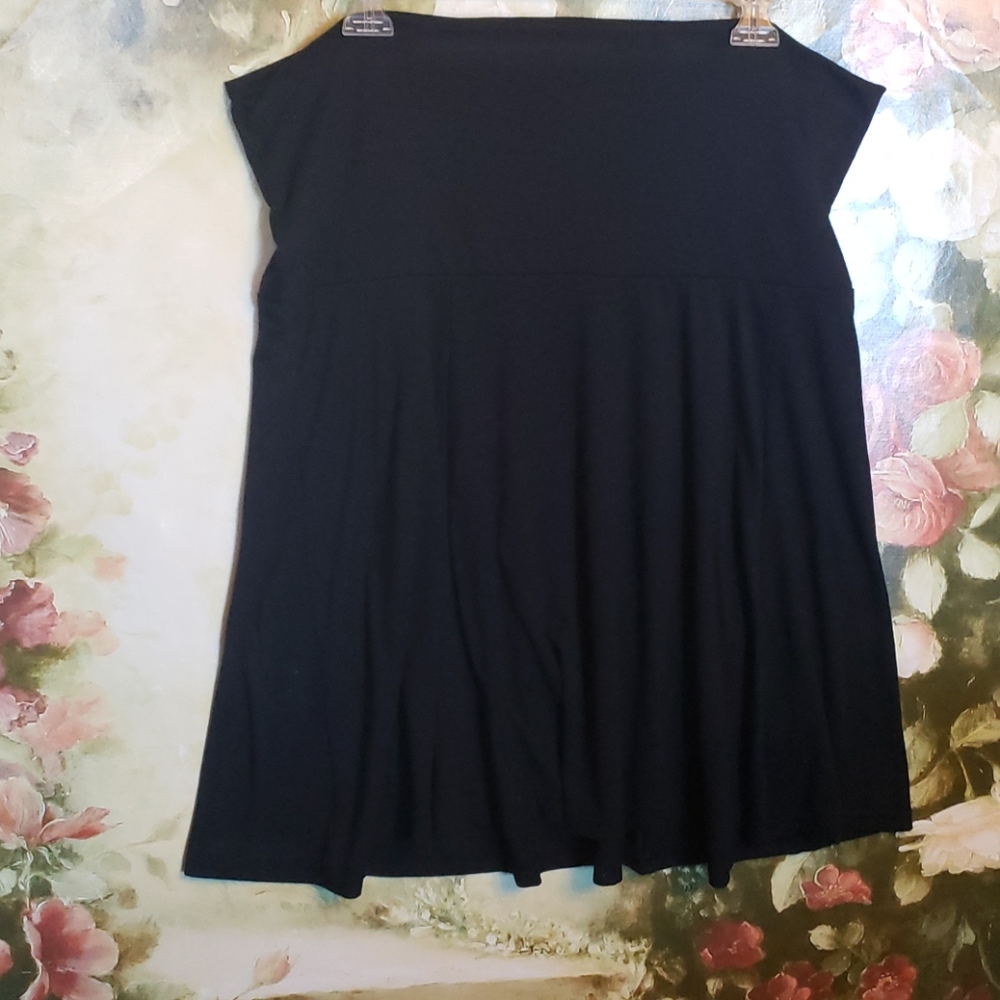 2/$5 Old Navy Sz L maternity skirt